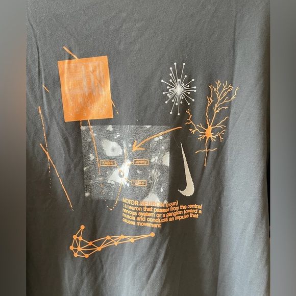 Nike Dri-FIT Wild Clash Men’s Size Medium Graphic Grey Long sleeve T-shirt NWT - Picture 8 of 11